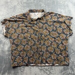 LuLaRoe Women's Amy Oversized Loose Button-Up Blouse Size M Gray Tiger Print